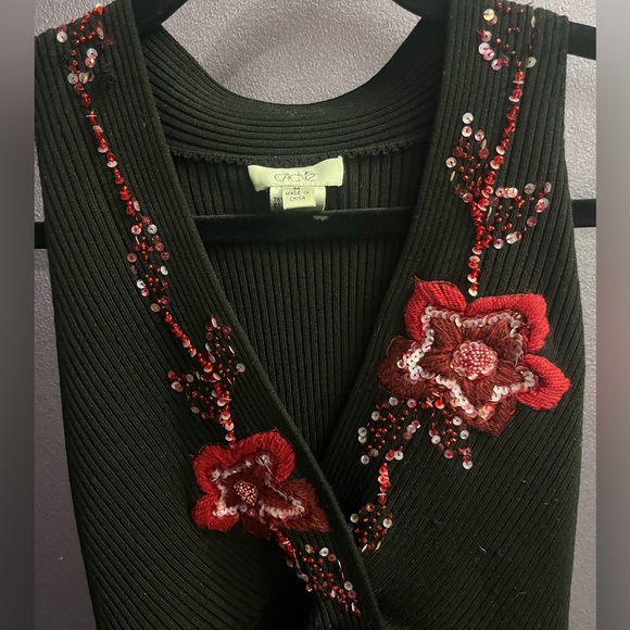 Cache Black red bead sequin floral ribbed sweater sleeveless tank top stretch - Picture 1 of 6